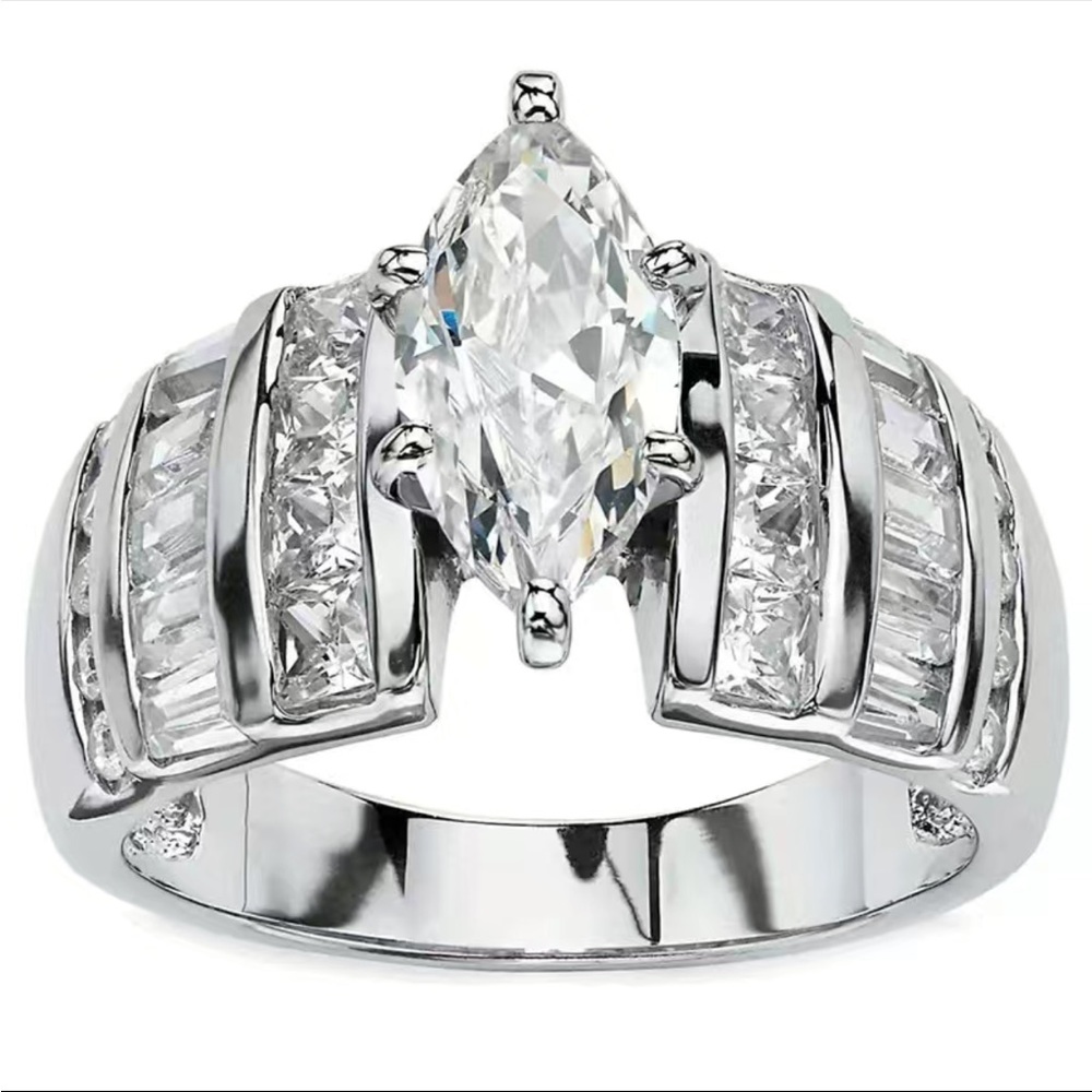 New 925 Silver Sparkly Band Women Engagement Party Ring